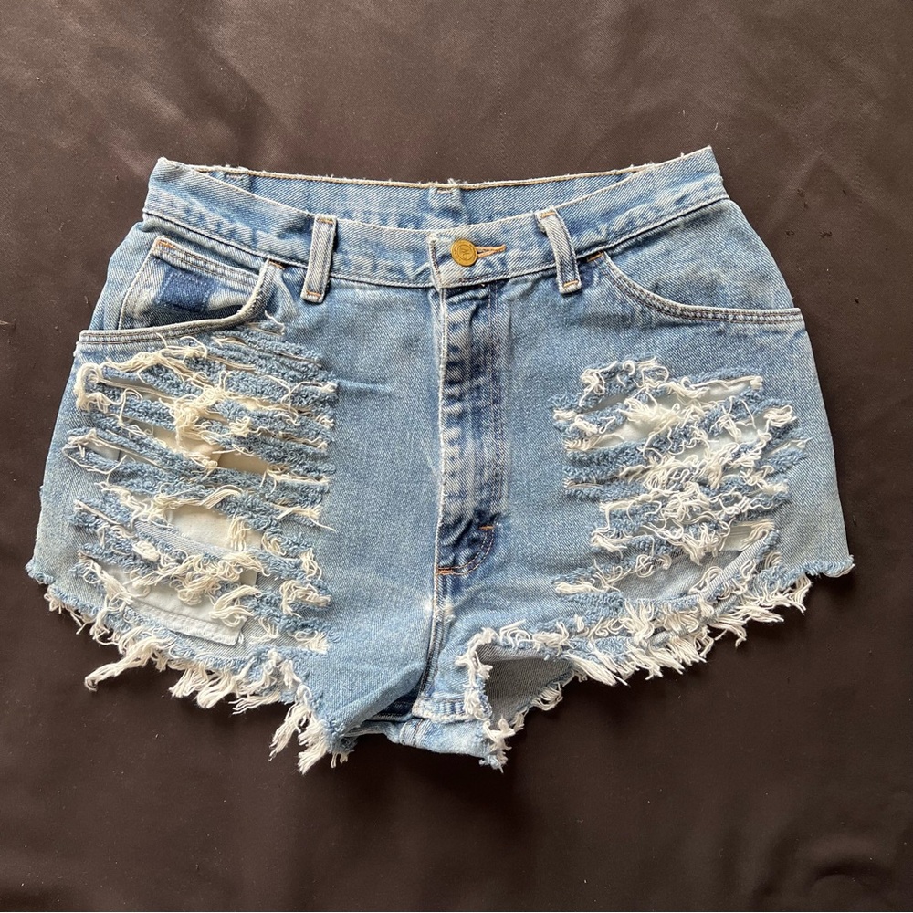 Women’s 26 Shredded Distressed Vintage Light Blue Denim Cutoff Shorts